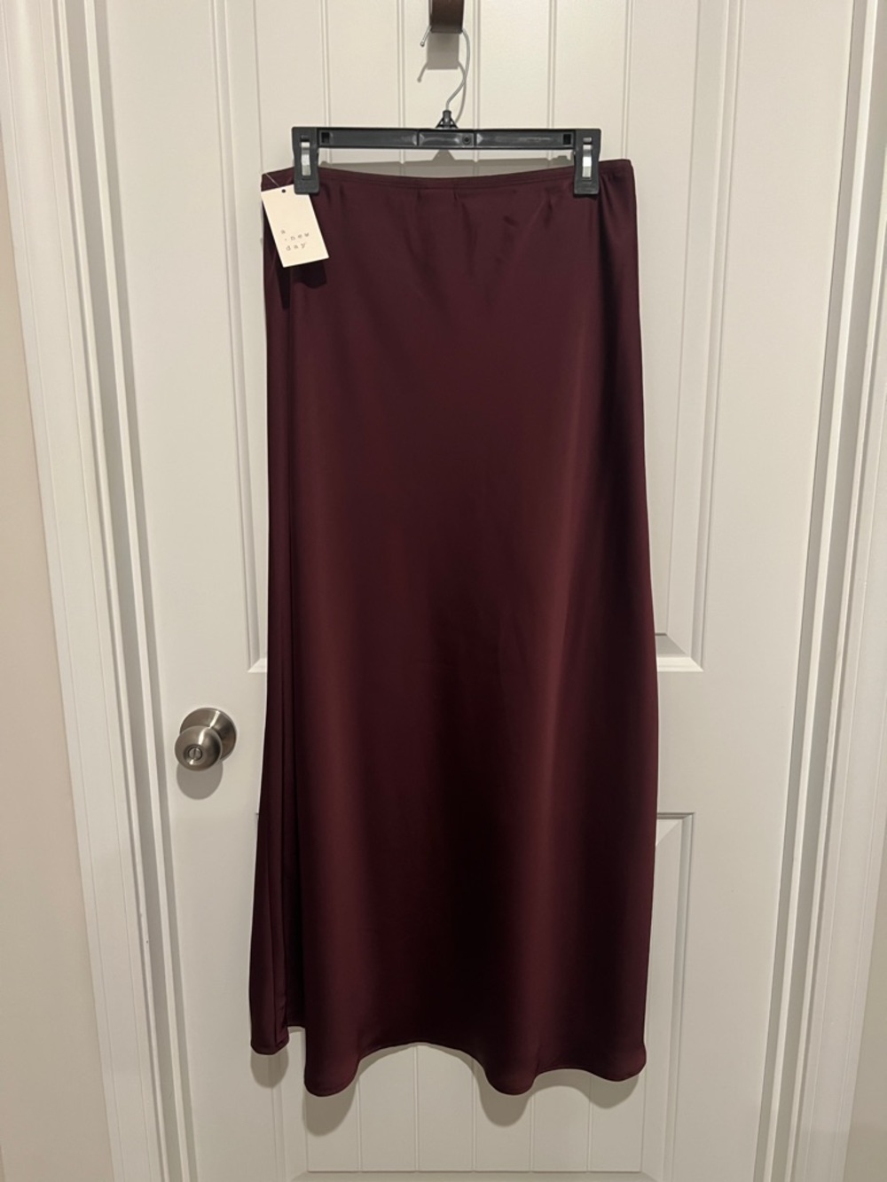 a . new day Elegant Burgundy Polyester Maxi Skirt